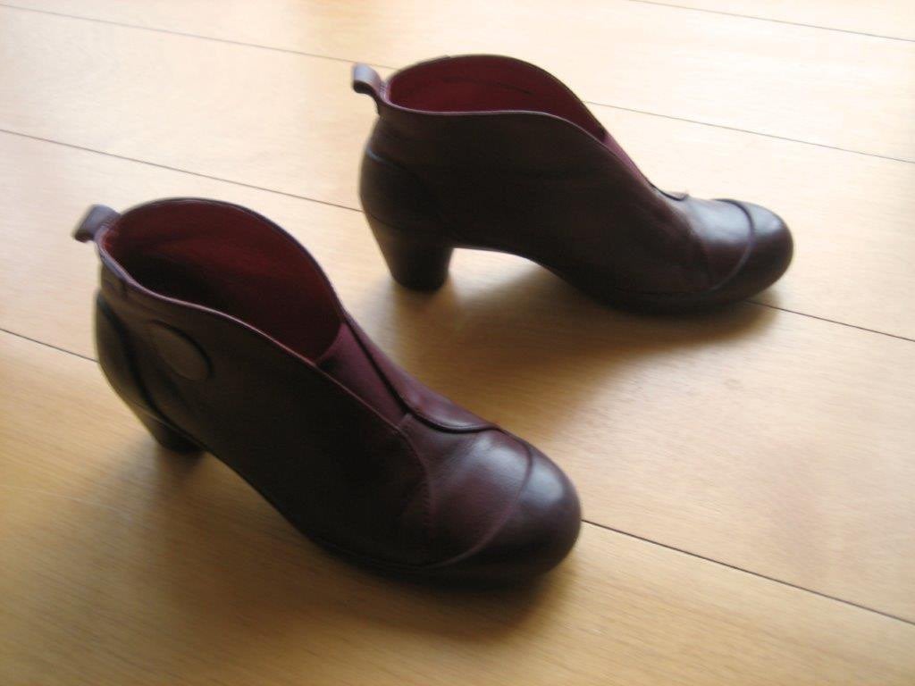 Comfortabele bordeaux leren enkelschoen CAMPER 38 snazzeys, Kleding | Dames, Schoenen, Pumps, Verzenden, Nieuw, CAMPER