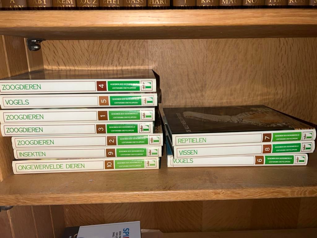 Lekturama Encyclopedie - Geheimen der Dierenwereld, Boeken, Encyclopedieën, Ophalen, Gelezen, Dieren, Complete serie