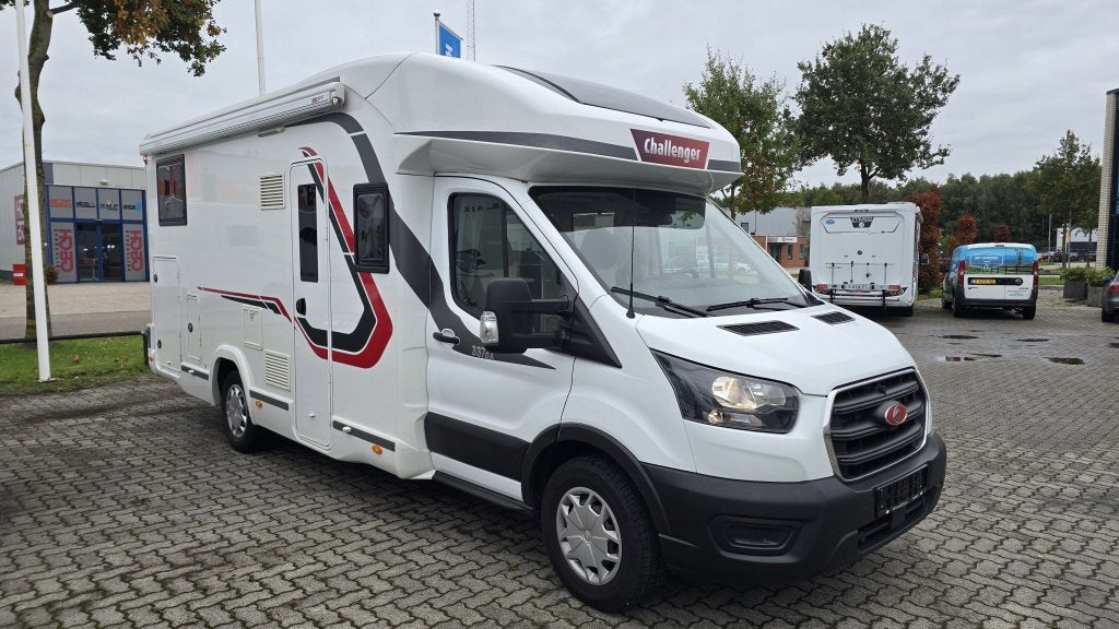 Challenger 337 GA met enkele bedden, Ringverwarming, Ford, Bedrijf, Challenger
