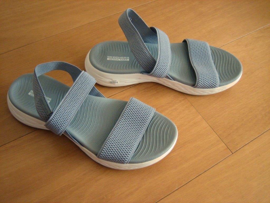 Zeer comfortabele sandalen SKECHERS GOGA MAT 38-39 snazzeys, Skechers, Zo goed als nieuw, Grijs, Sandalen of Muiltjes