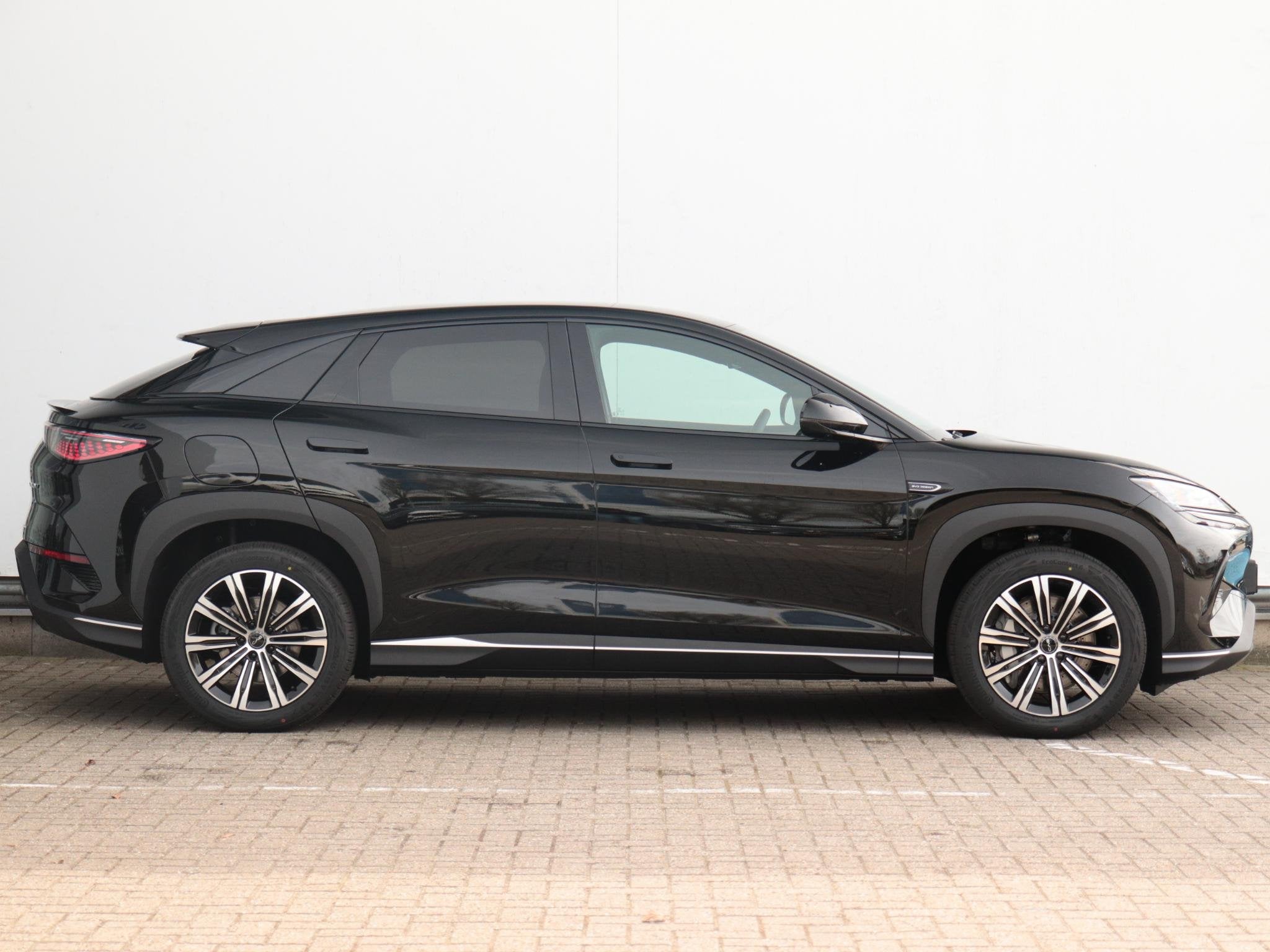 BYD SEALION 7 Design AWD 82.5 kWh | 530pk | Panoramadak | Dy, Auto's, Automaat, Zwart, 530 pk, Zilver of Grijs