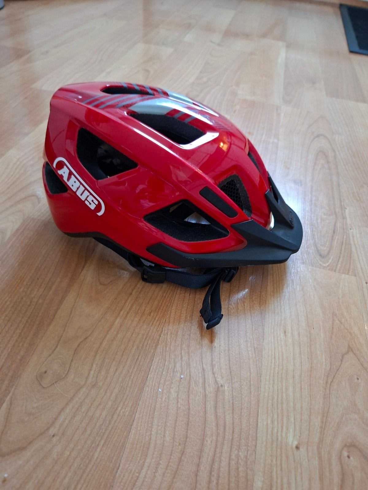ABUS Aduro 3.0 Fietshelm Rood - Zo goed als nieuw, Ophalen, Overige maten, Zo goed als nieuw, ABUS