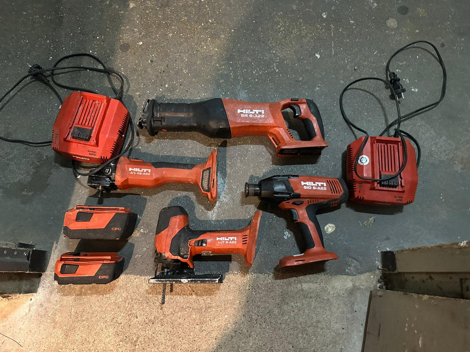 Hilti set, Ophalen of Verzenden, Gebruikt, 600 watt of meer, Boor- en/of Breekhamer