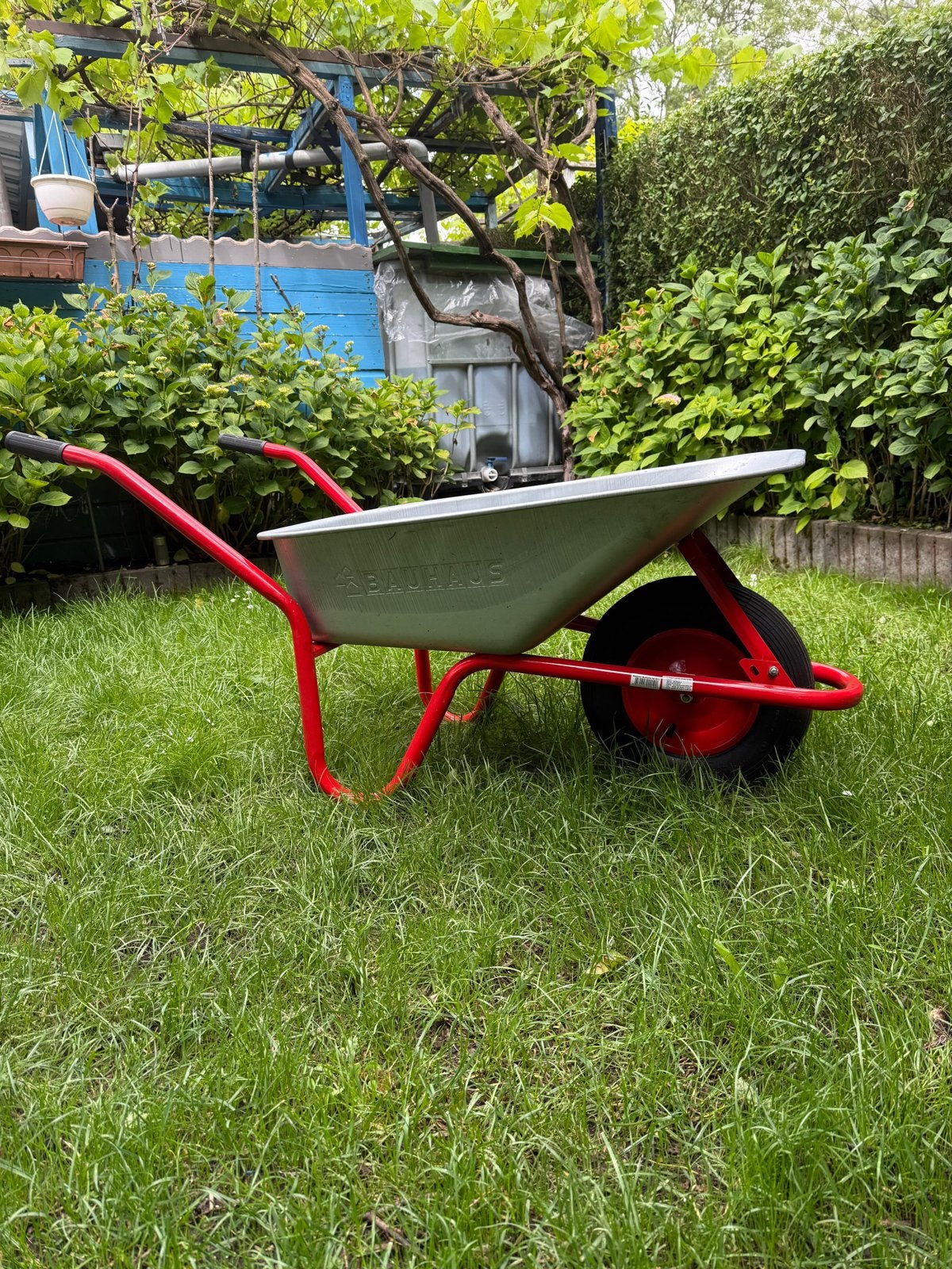 Stevige kruiwagen, ideaal voor tuinwerk, Tuin en Terras, Kruiwagens, Ophalen, Nieuw, Handmatig, Eenwielig