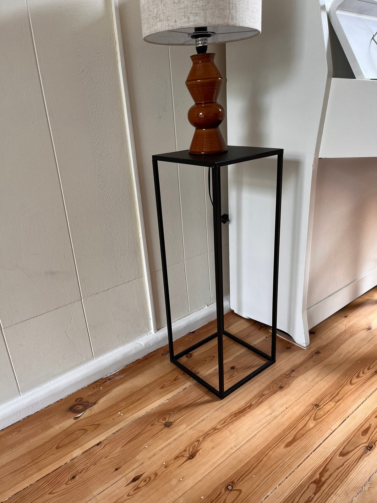 Zwarte metalen bijzettafel / plantentafel, Minder dan 55 cm, Gebruikt, Metaal of Aluminium, Vierkant