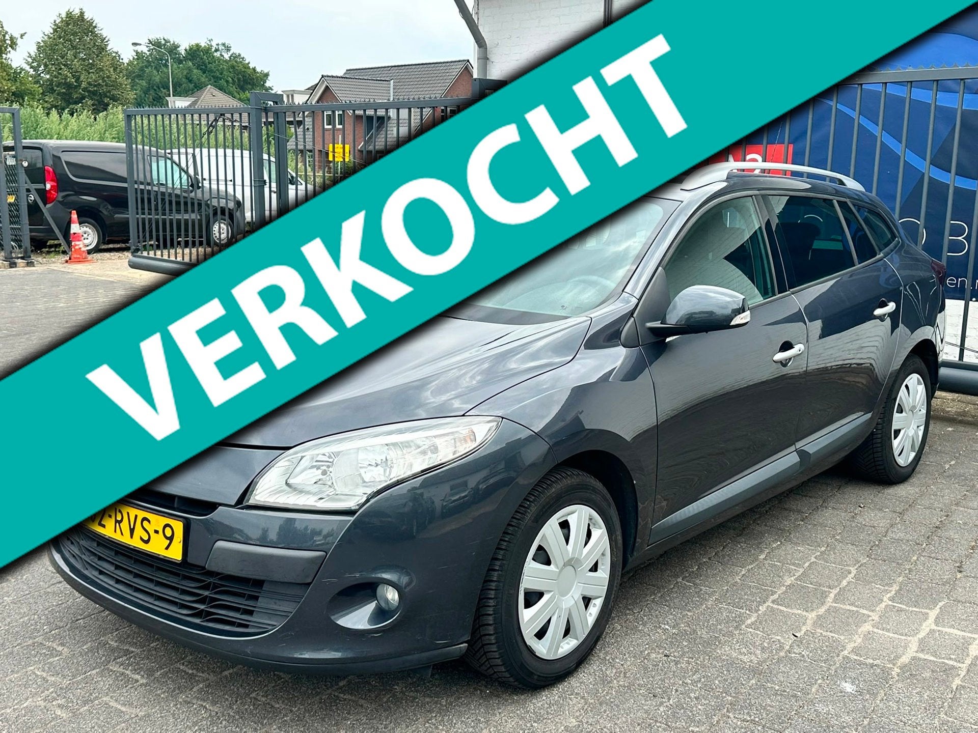 Renault Mégane Estate 1.6 Dynamique E85 / KEYLESS / AIRCO /, Auto's, Renault, Euro 5, Gebruikt, 4 cilinders, Overige brandstoffen