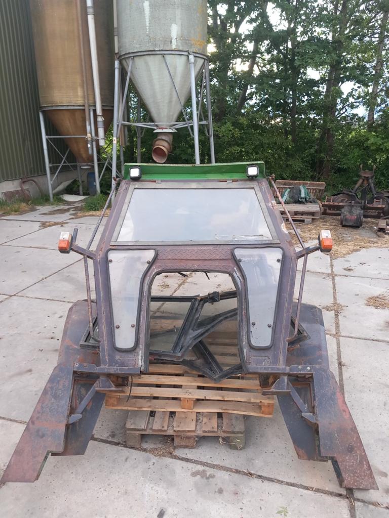 Deutz cabine 06 serie, Ophalen