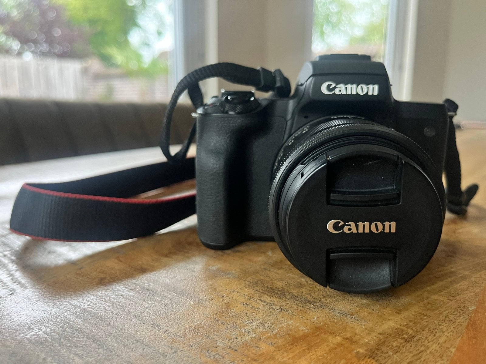 Canon EOS M50 Systeemcamera met EF-M 15-45mm lens, Audio, Tv en Foto, Canon, Beeldstabilisatie, Ophalen of Verzenden, Zo goed als nieuw