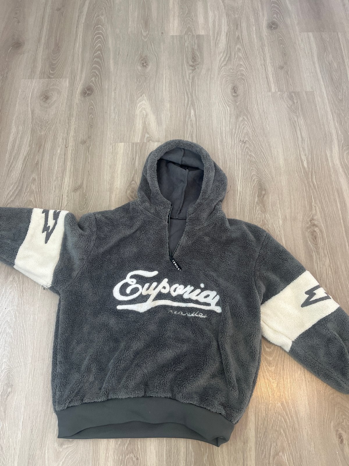 Euphoria Records Teddy Hoodie Grijs. M-L, Ophalen of Verzenden, Zo goed als nieuw