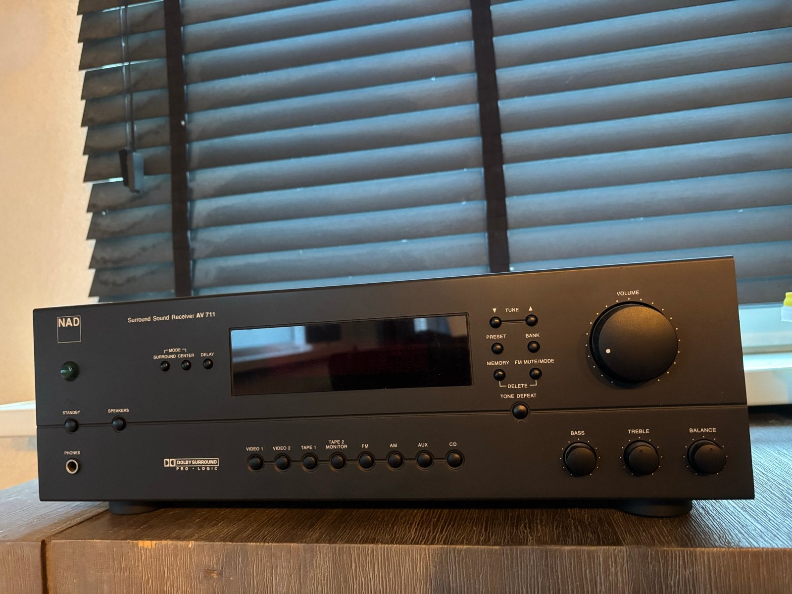 NAD AV 711 Surround Sound Receiver Versterker, Audio, Tv en Foto, Versterkers en Receivers, 60 tot 120 watt, Ophalen, Overige merken