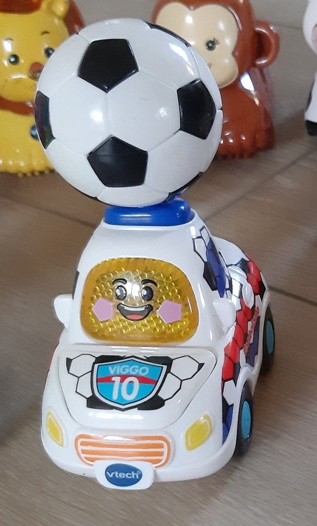 VTech Toet Toet Auto's Viggo Voetbalauto Special Edition NL, Ophalen of Verzenden, Nieuw, 2 tot 4 jaar