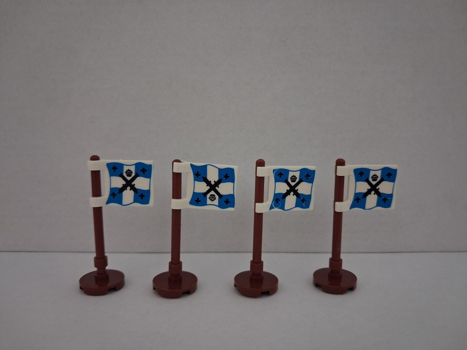 4 Imperial vlaggen, Ophalen of Verzenden