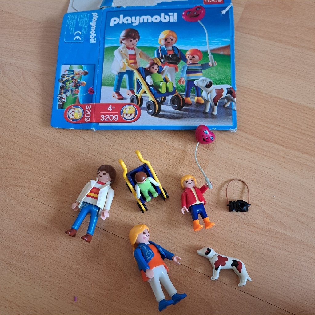 playmobil 3209 4658 4668 4664 4692 en ridder, Kinderen en Baby's, Speelgoed | Playmobil, Ophalen of Verzenden, Gebruikt, Overige typen