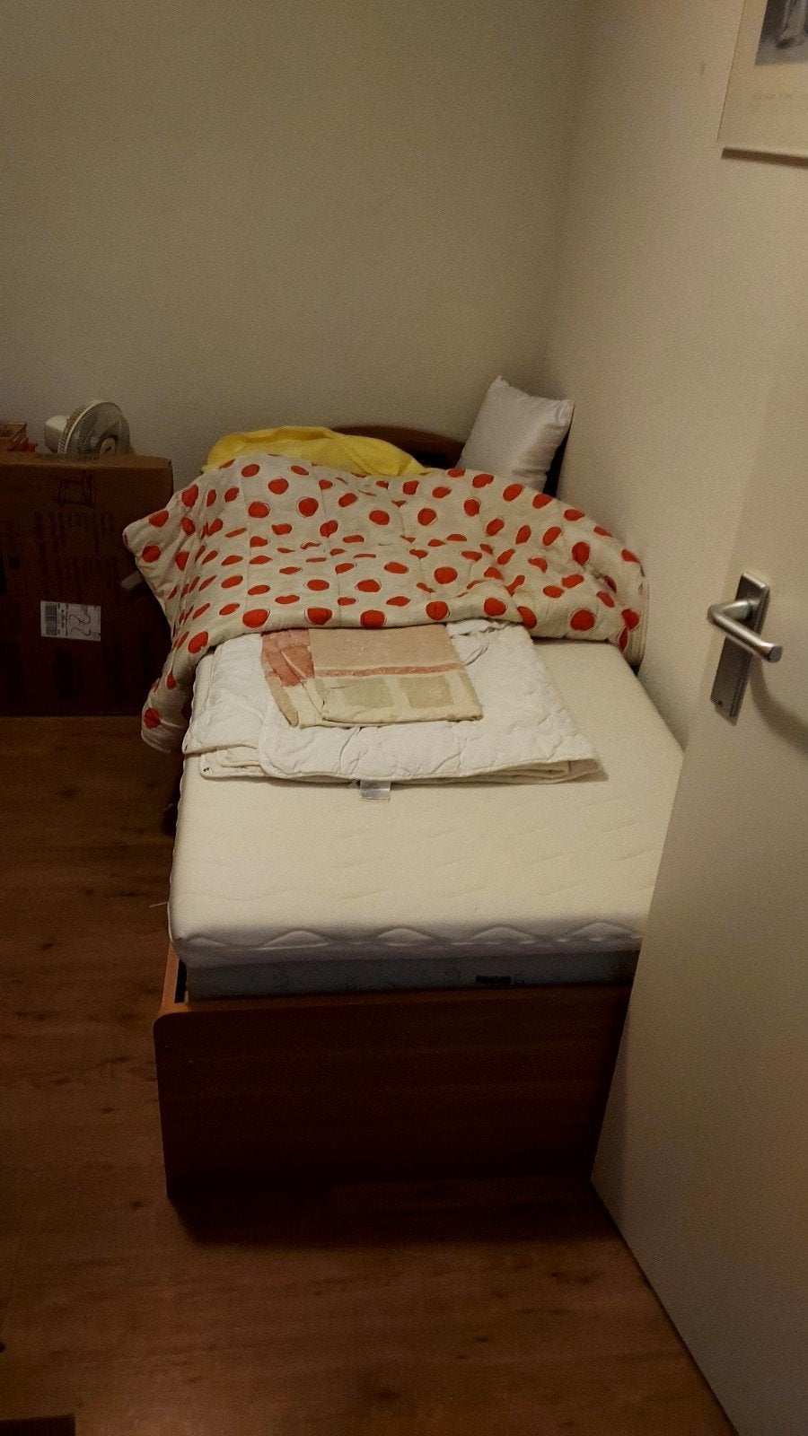 Eenpersoonsbed met opberglades, Huis en Inrichting, Ophalen, Gebruikt, 90 cm, Eenpersoons