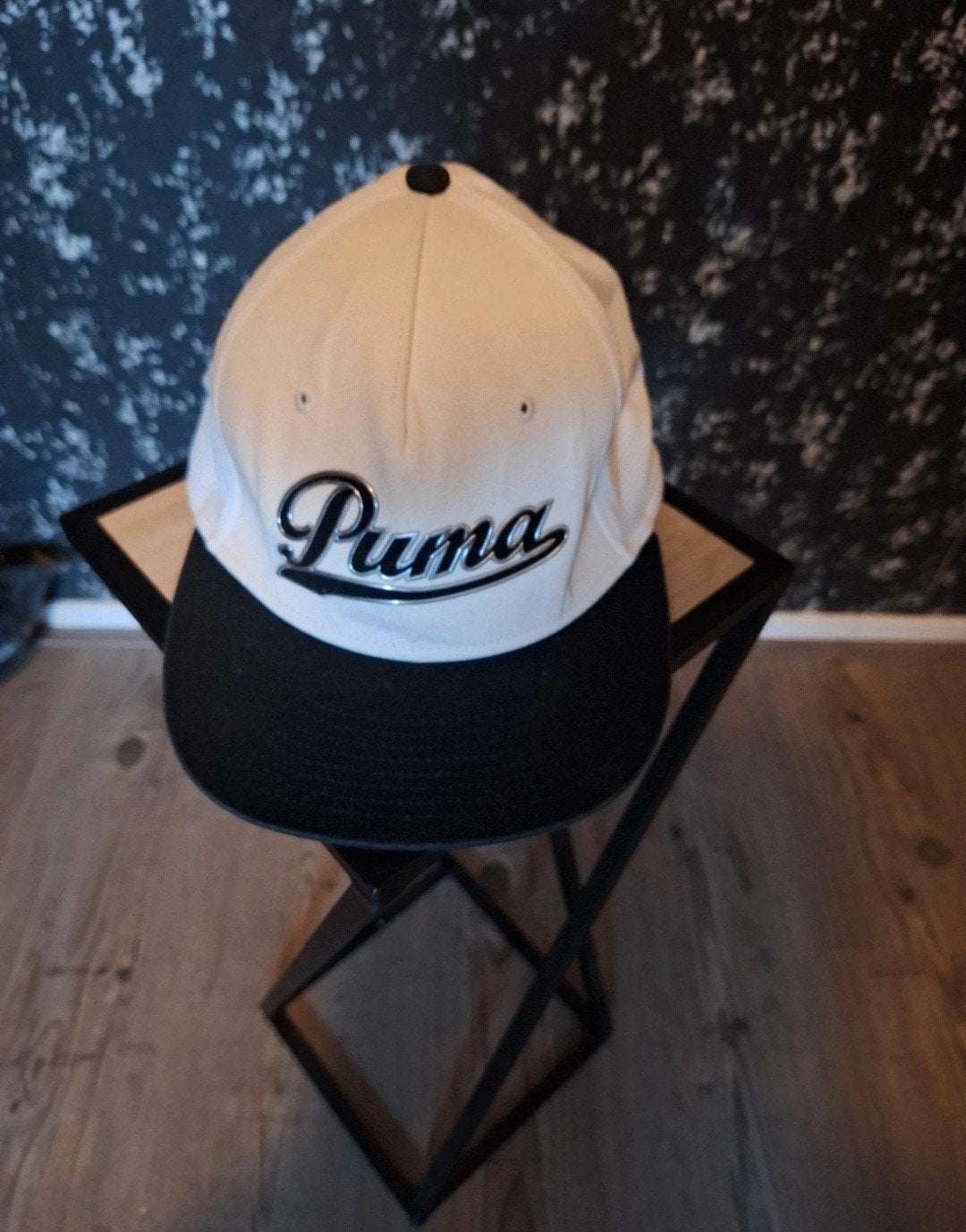 Puma pet wit met zwart logo en klep, Kleding | Heren, Hoeden en Petten, Puma, One size fits all, Ophalen of Verzenden, Pet