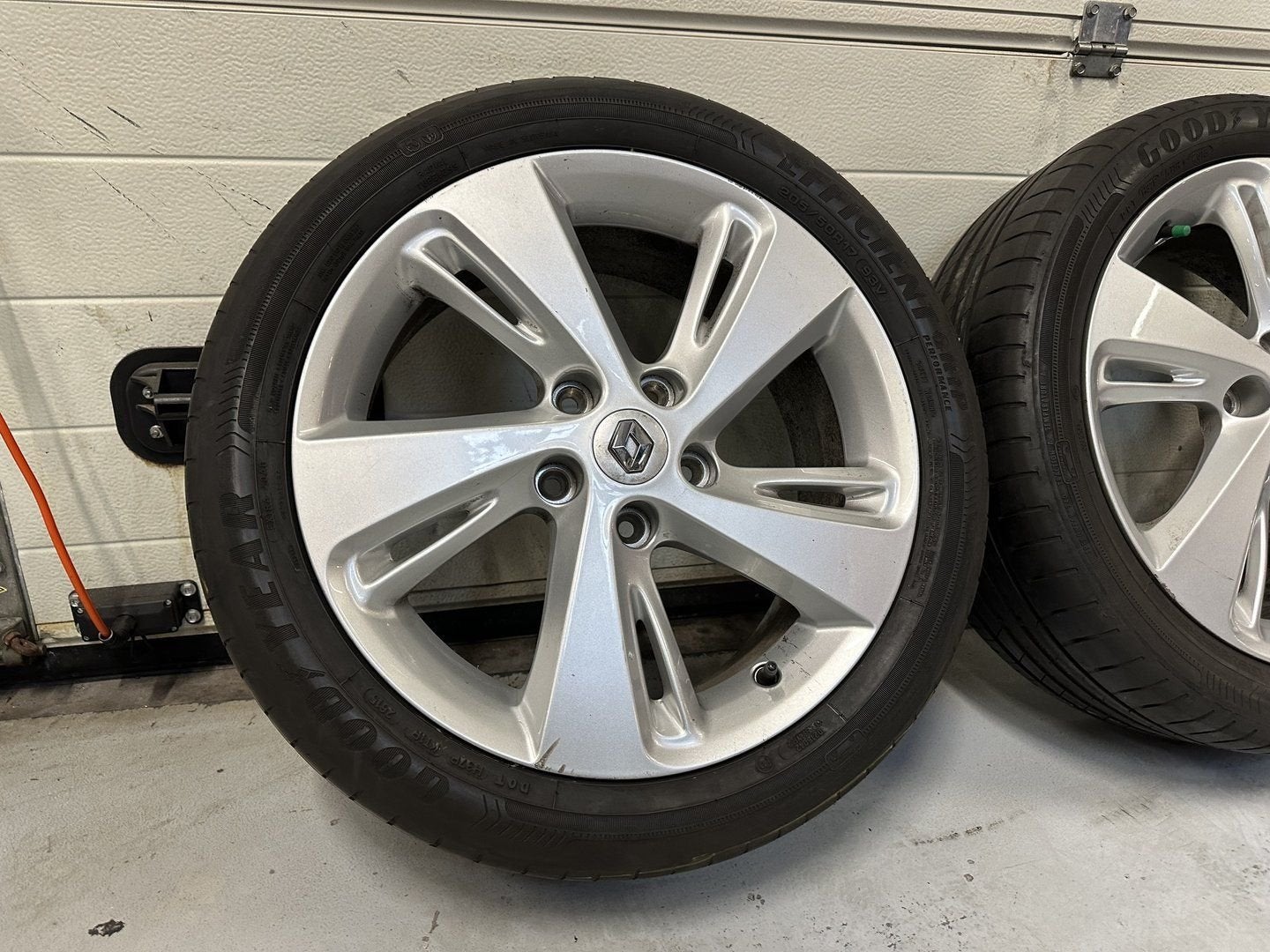 17inch Originele Renault RS Style Velgen! A merk band!, Gebruikt, -, -, Banden en Velgen