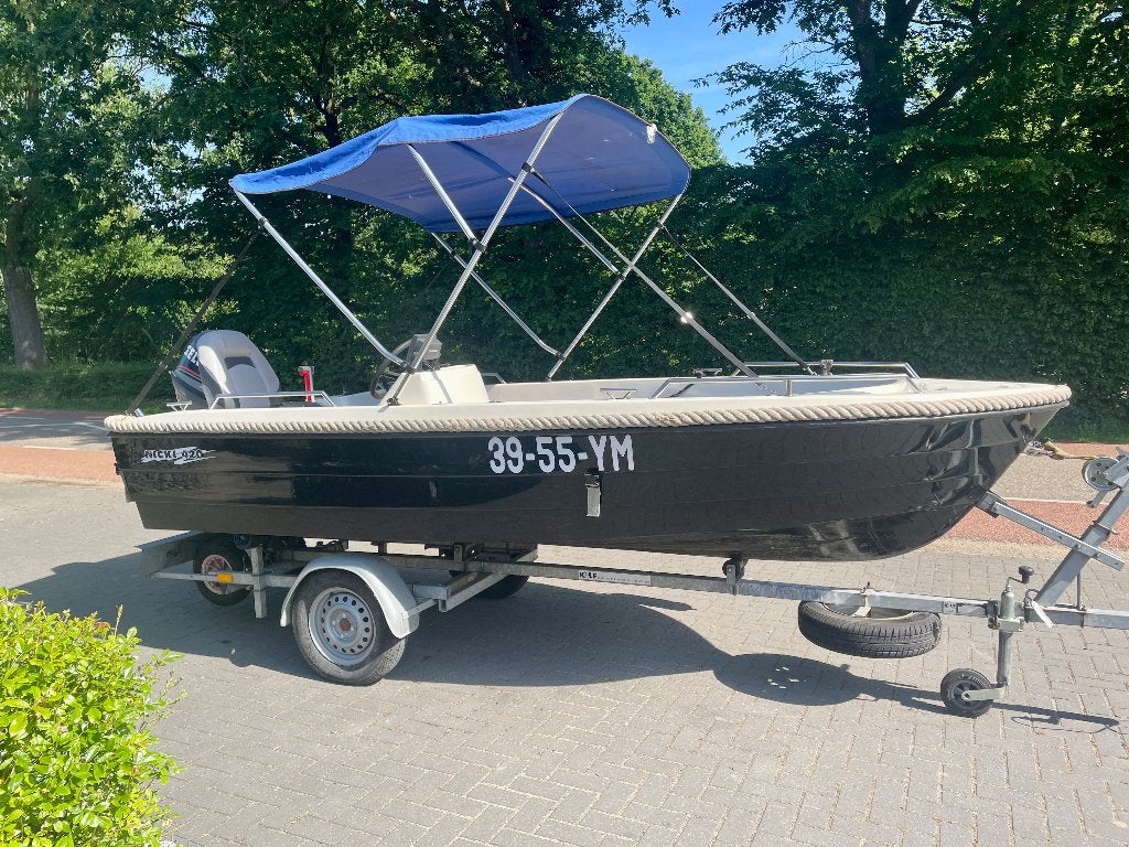 Zeer nette sloep Nicki 420 met 25pk 4-tact benzine motor, Consoleboot, Gebruikt, Ophalen, Overige merken