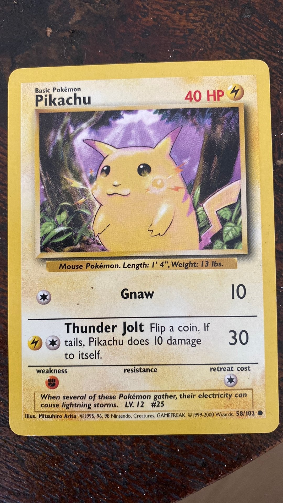 Pikachu Pokémon Kaart 58/102 Base Set (1999-2000), Ophalen of Verzenden, Gebruikt, Losse kaart
