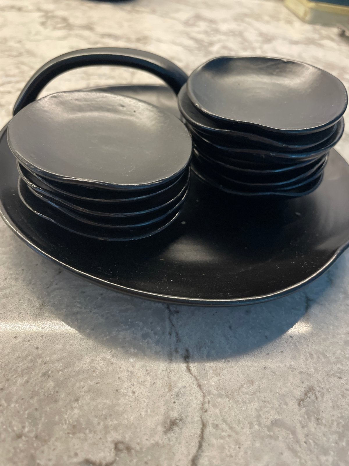 Tapas schaaltjes met onderschaal en handvat, Ophalen of Verzenden, Gebruikt, Keramiek, Schaal of Schalen