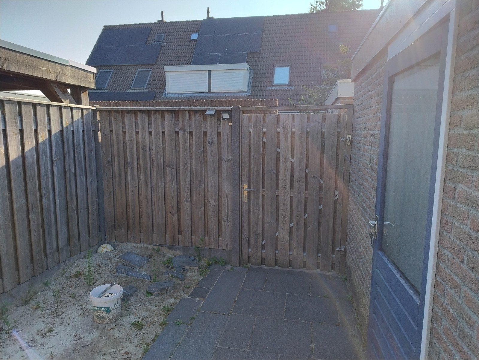 Douglas houten schuttingdeel met extra brede deur, Ophalen, Gebruikt, Minder dan 3 meter, 2 meter of meer