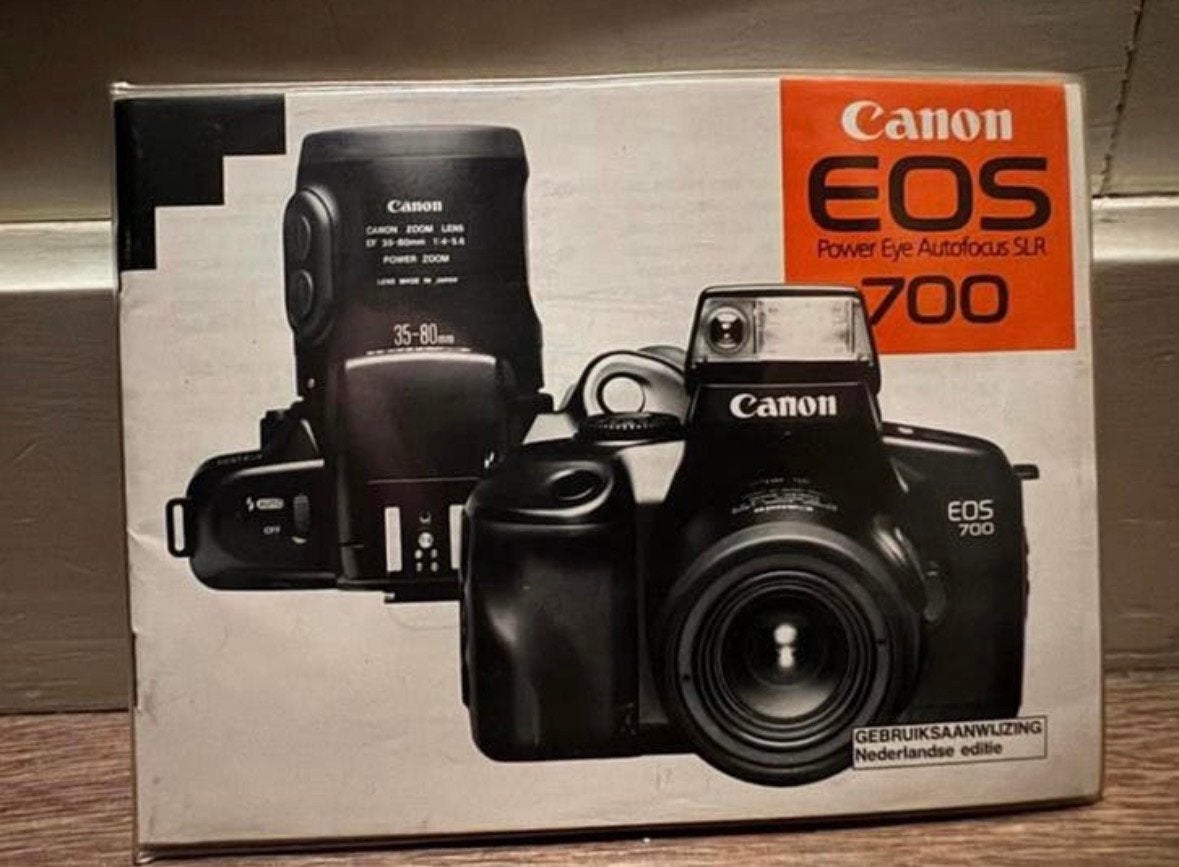 Canon eos700 gebruiksaanwijzing zgan, Ophalen of Verzenden, Zo goed als nieuw