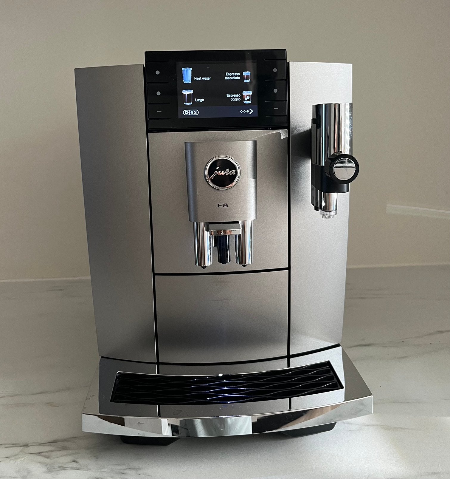 Foto 4 van Jura E8 ED koffiemachine (Nieuwste model!!)