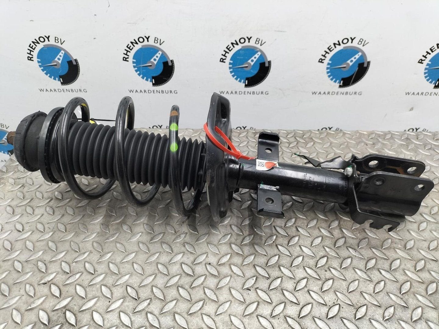 RENAULT CLIO VEERPOOT / SCHOKBREKER RV 2025, Ophalen of Verzenden, Gebruikt, ARN erkend