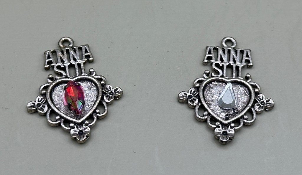 Anna Sui  hangertjes, Verzenden, Nieuw