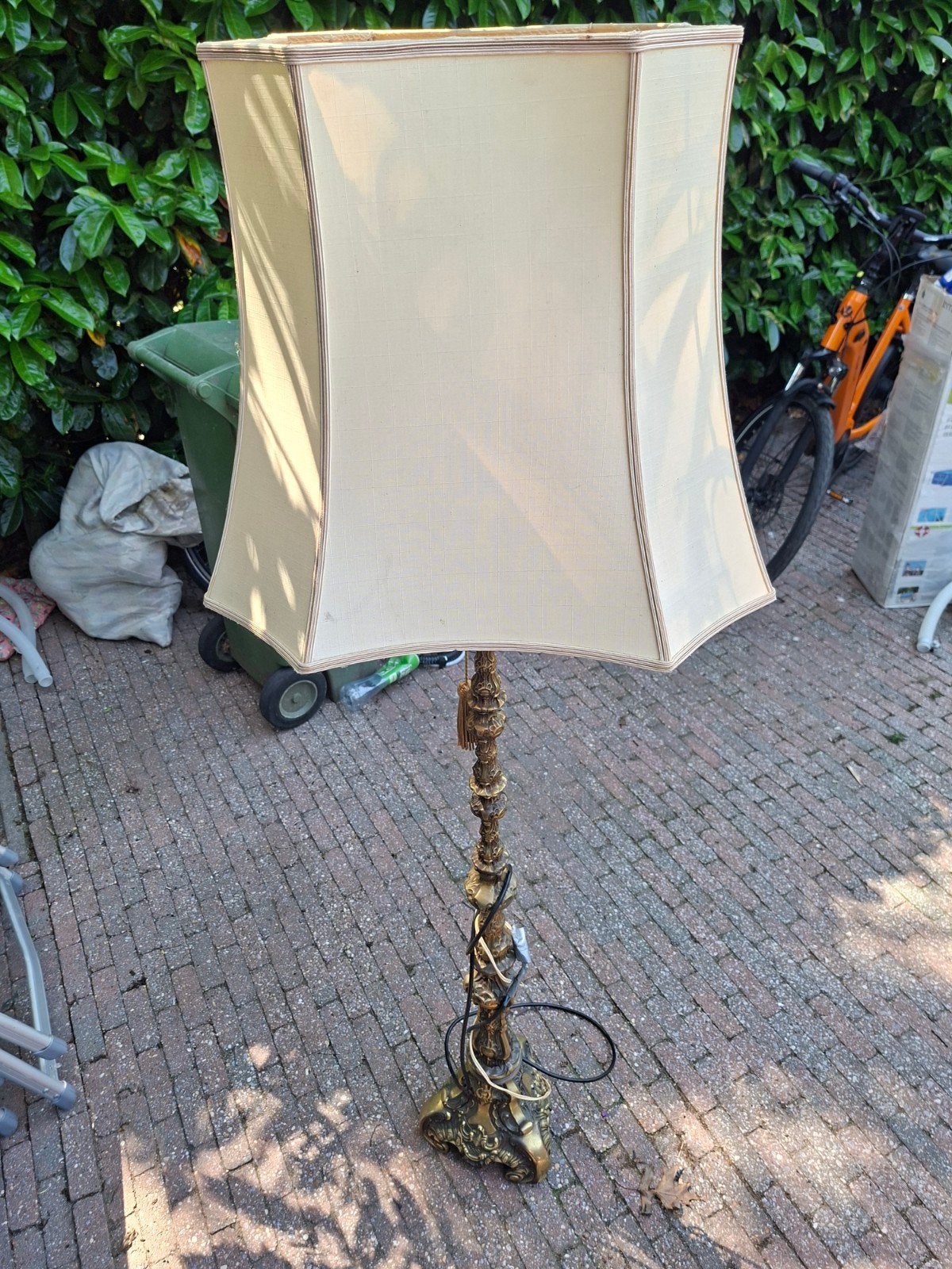 Antieke staande lamp met warm licht, Ophalen of Verzenden