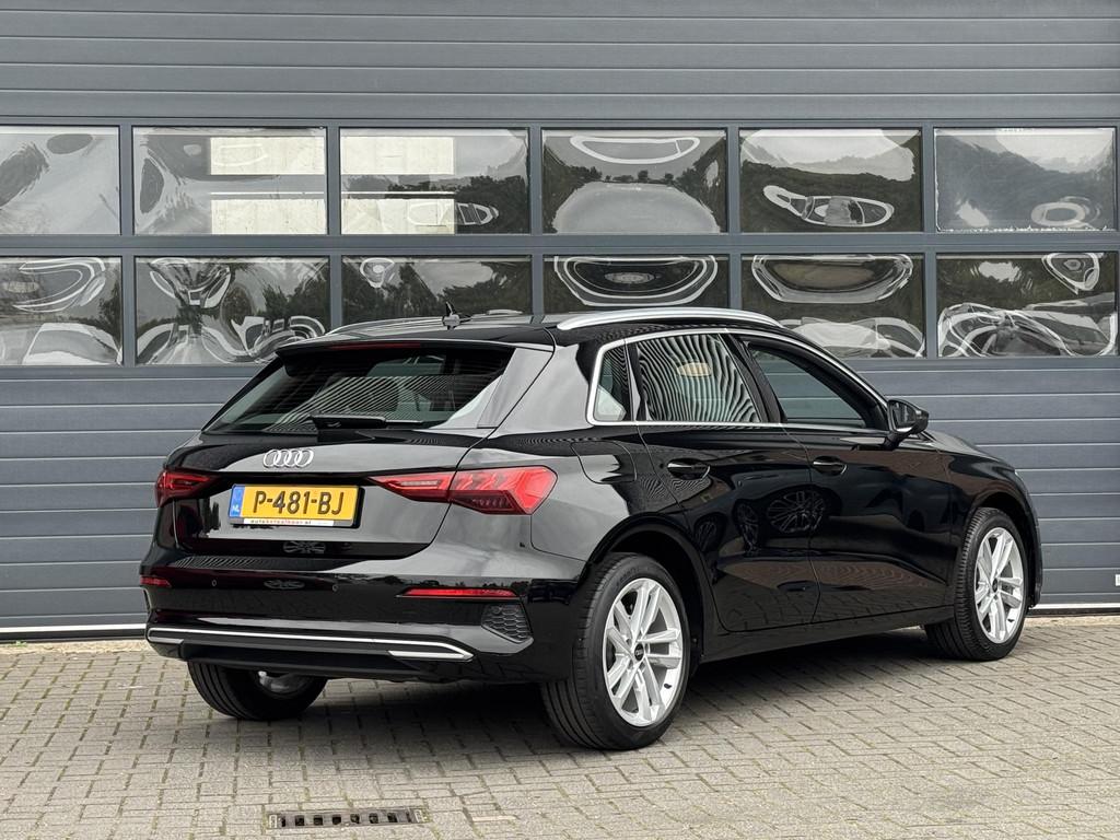 AUDI A3 SPORTBACK 30 TFSI ADVANCED EDITION I AUTOMAAT I APPL, Auto's, Gebruikt, Met garantie (alle), Zwart, Origineel Nederlands