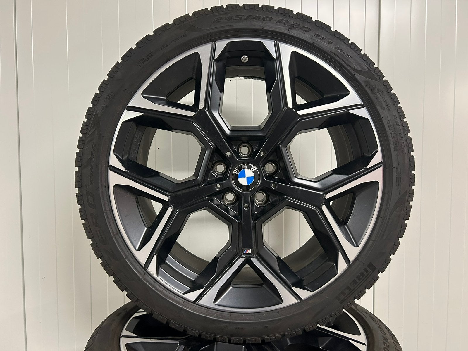 BMW X1 U11 X2 U10 872M 20 inch Pirelli winter 2025 + TPMS, Ophalen, Banden en Velgen, Winterbanden, Personenwagen