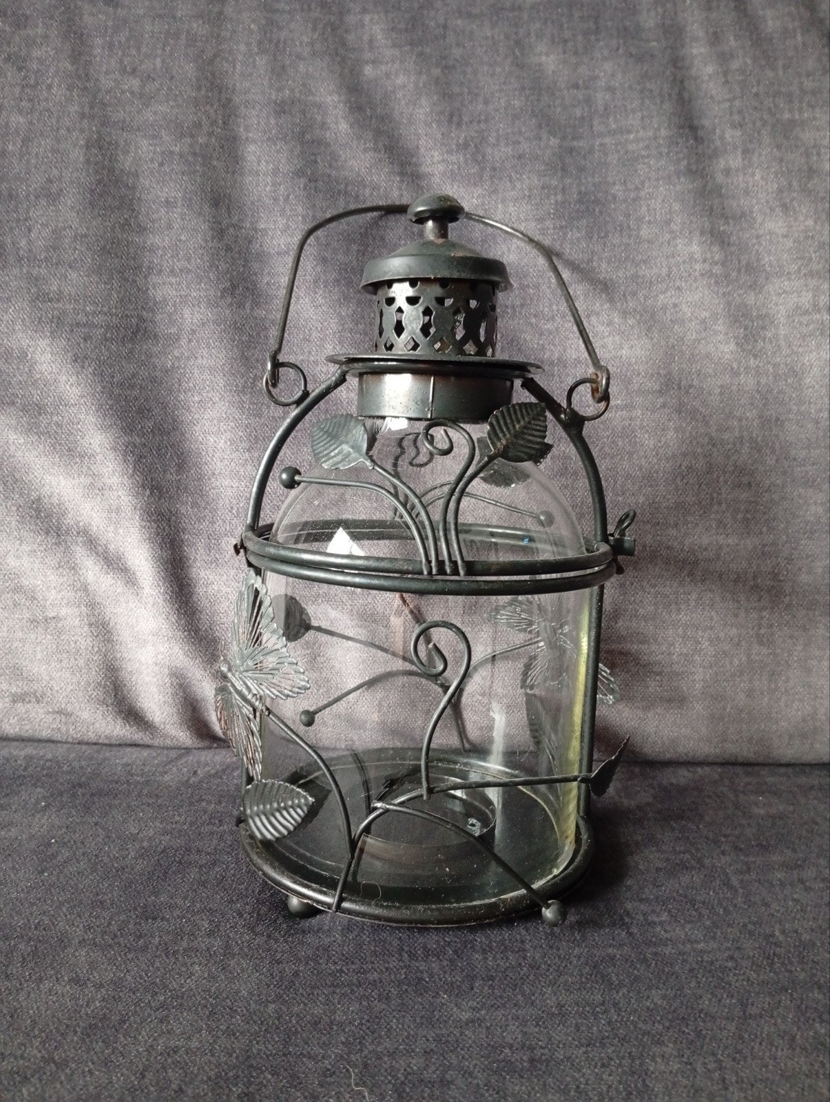 Decoratieve metalen lantaarn met glazen behuizing, Ophalen of Verzenden