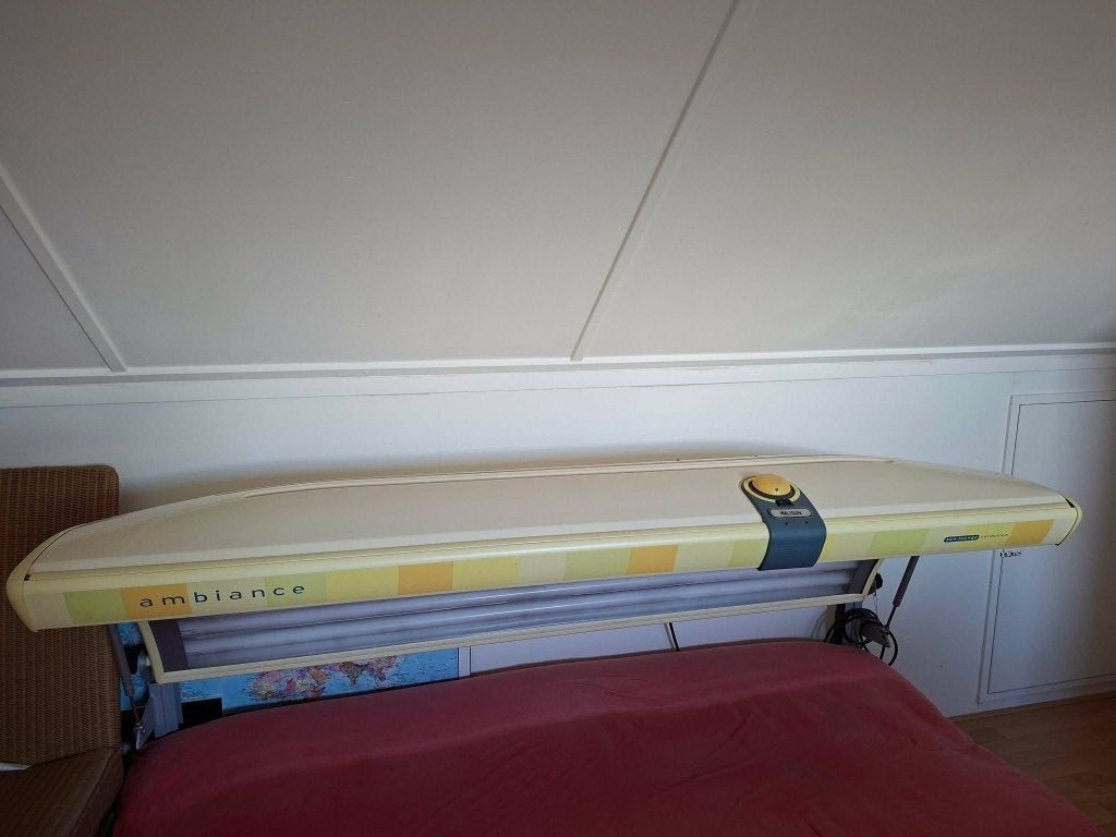 zonnebank  Alisun, Witgoed en Apparatuur, Ophalen, Gebruikt, Zonnebank enkelzijdig, 10 tot 15 lampen