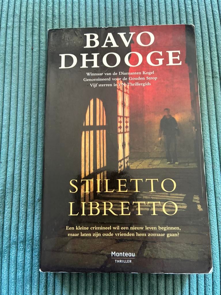 Bavo Dhooge - Stiletto libretto, Ophalen, Gelezen, Bavo Dhooge