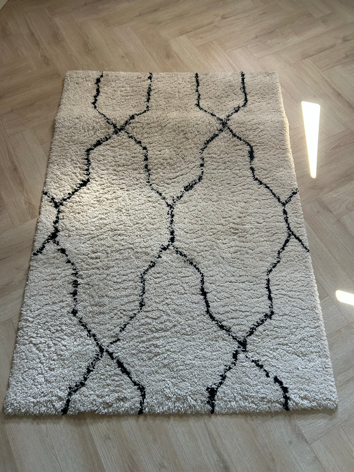 Tapijt Karwei 120x170 - zo goed als nieuw, Ophalen, Gebruikt, 100 tot 150 cm, Crème