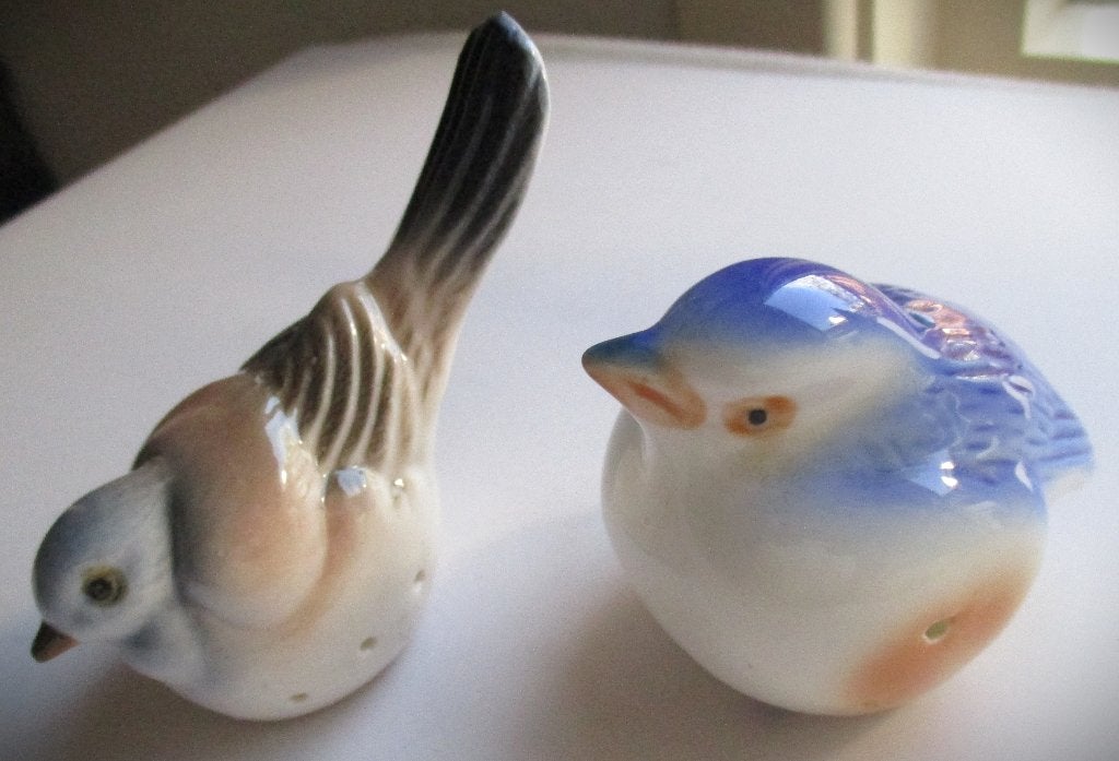 Geurvogels Pomander Stel~Porselein~Vogeltjes~Kamergeur, Ophalen of Verzenden, Zo goed als nieuw, Steen/keramiek, Klassiek