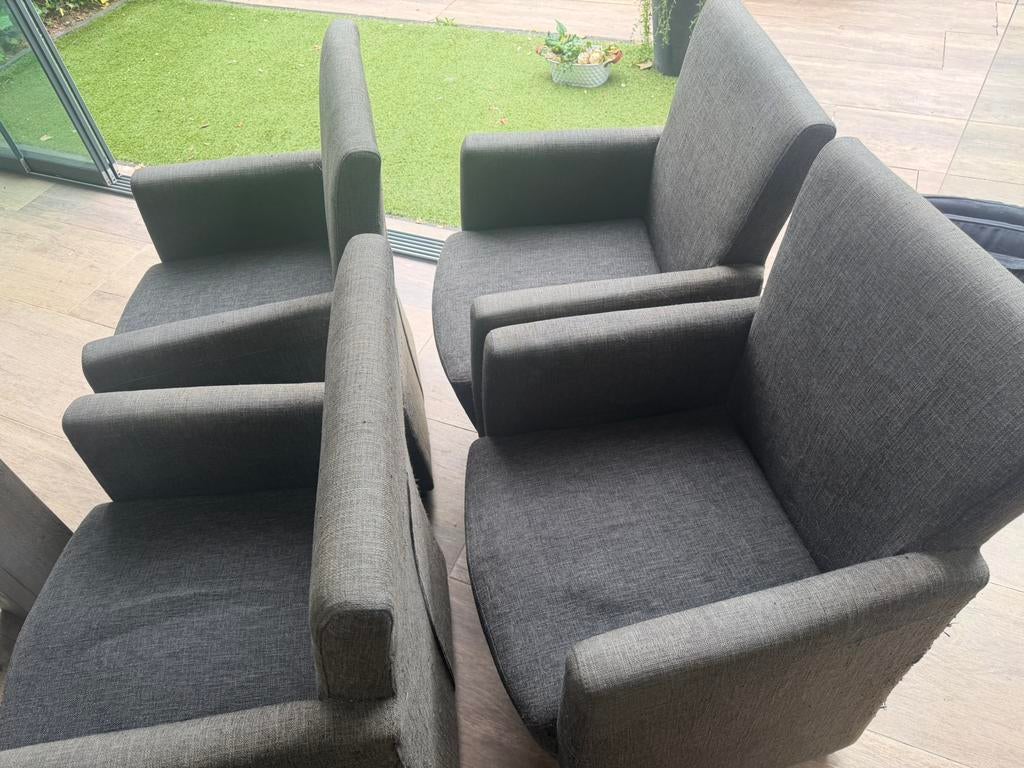 Gratis - 4 zwarte-anthraciet eetkamer stoelen wieltjes, Huis en Inrichting, Ophalen, Gebruikt, Zwart, Vier