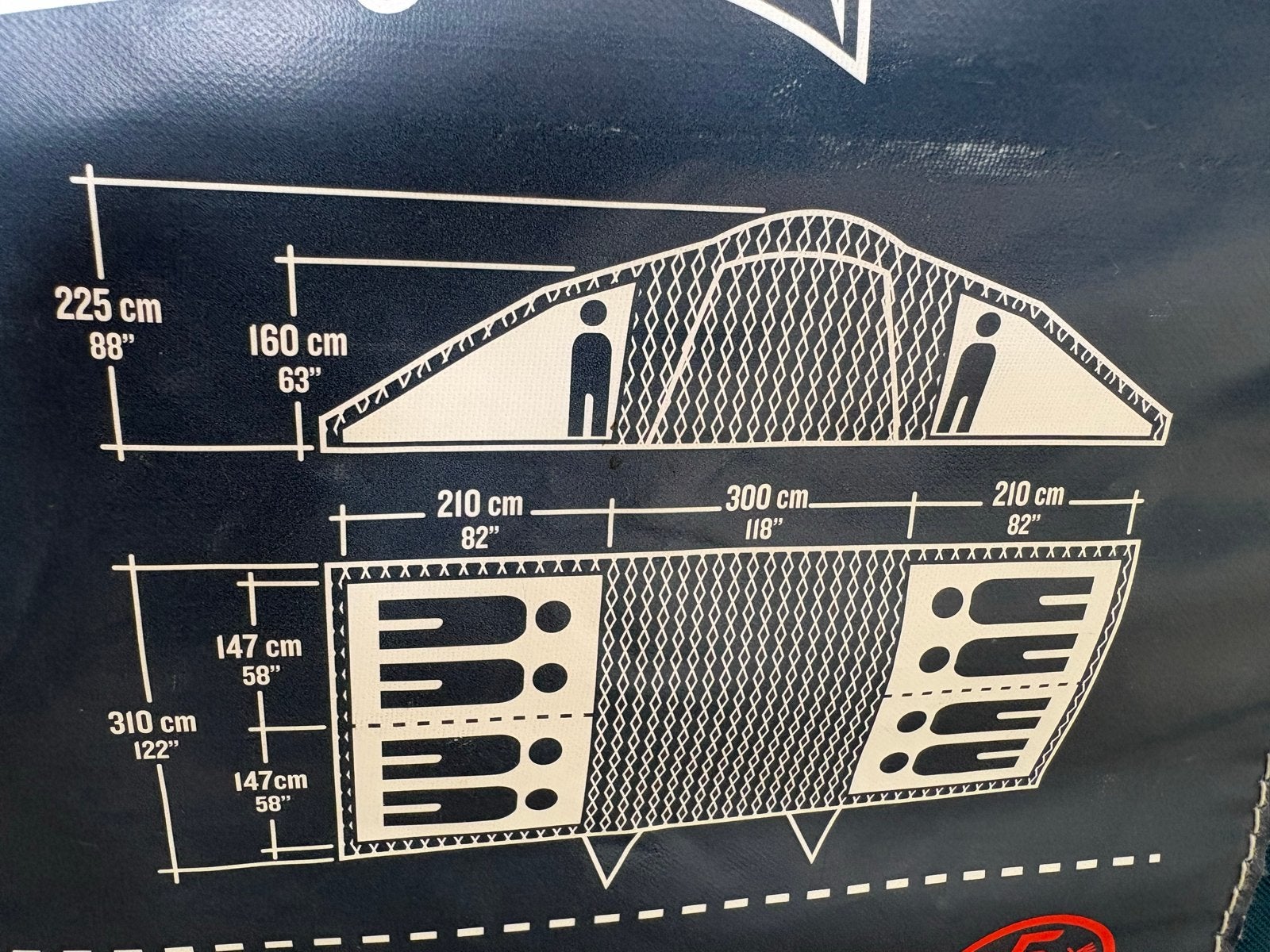 8-persoons Fresh & Black opblaasbare tent + pomp, Ophalen, Zo goed als nieuw, Meer dan 6