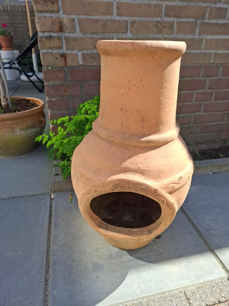 Terracotta vuurpot/ vuurkorf 60 cm hoog, Ophalen