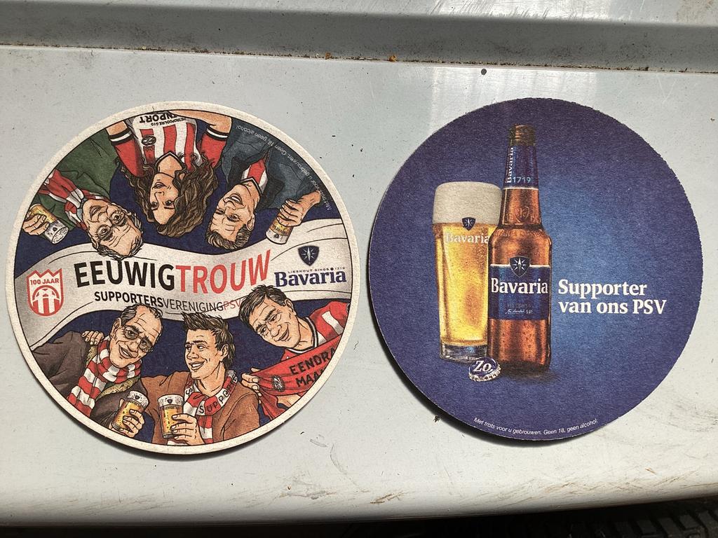Speciaal bier viltje van bavaria en psv, Verzamelen, Biermerken, Ophalen of Verzenden, Zo goed als nieuw, Viltje(s), Bavaria