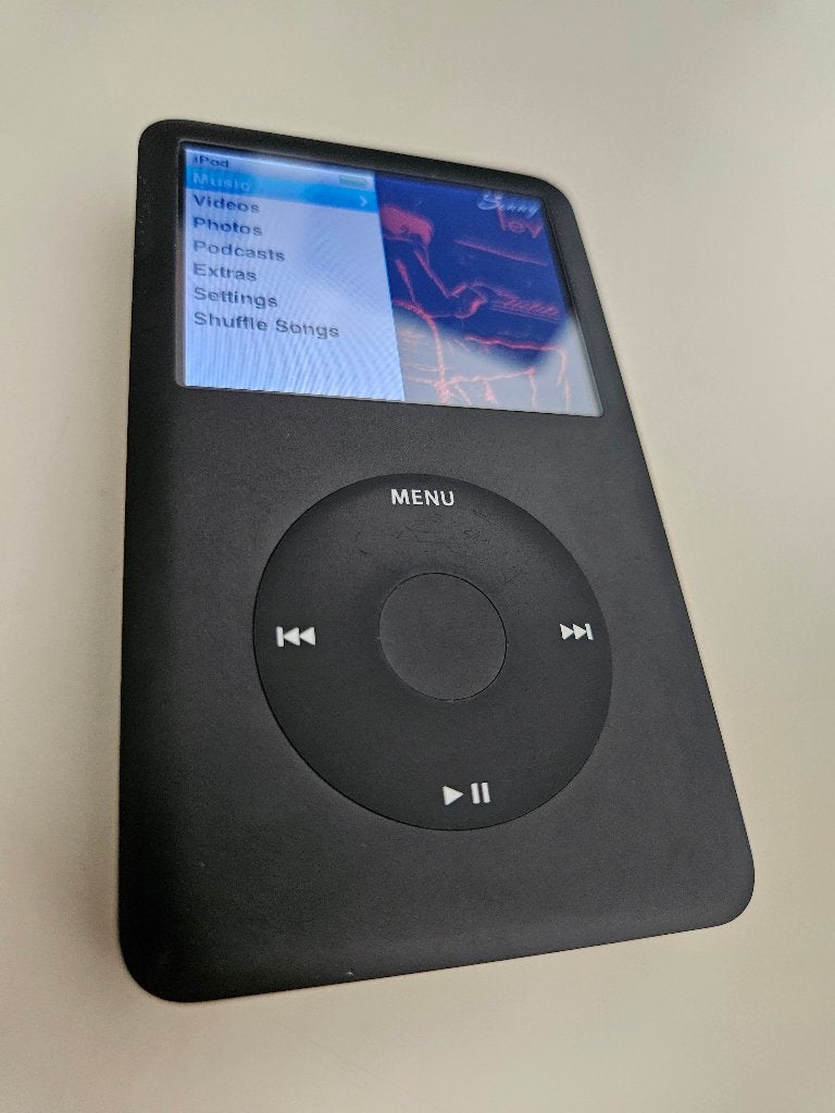 iPod Classic 160 GB 6e Gen, 40 GB en meer, Gebruikt, Classic, Zwart