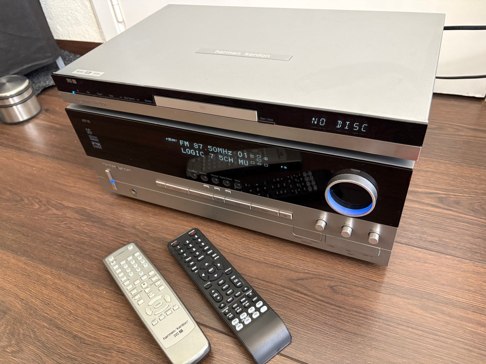 Harman Kardon AVR130 Receiver + Harman Kardon DVD-speler, Ophalen of Verzenden, Gebruikt, Overige merken