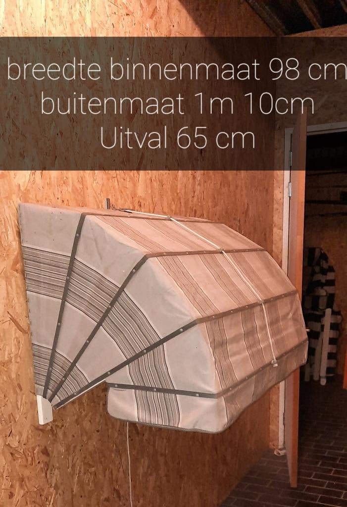 Kleine markiezen zonneschermen., Minder dan 150 cm, Ophalen, Knikarmscherm