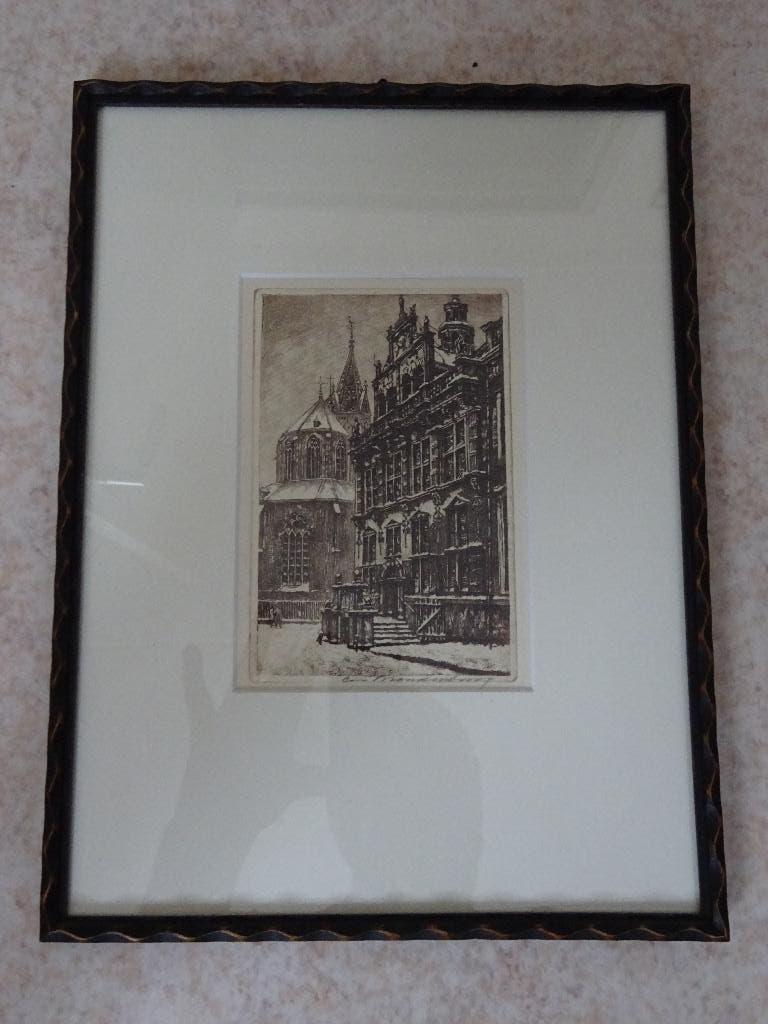 Cornelis Brandenburg - Den Haag - Stadhuis, Antiek en Kunst, Kunst | Etsen en Gravures, Ingelijst, Ets, Stadsgezicht, Ophalen of Verzenden