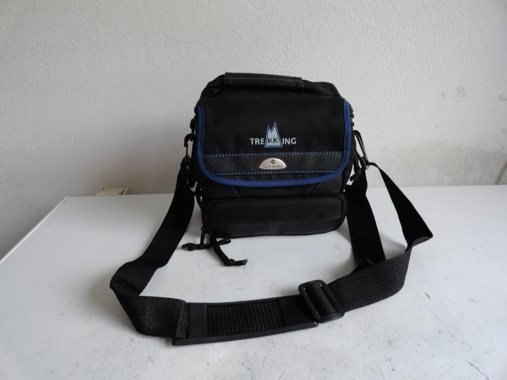 Samsonite trekking cameratas, 2-delig zgan, Audio, Tv en Foto, Fotografie | Fototassen, Ophalen of Verzenden, Zo goed als nieuw
