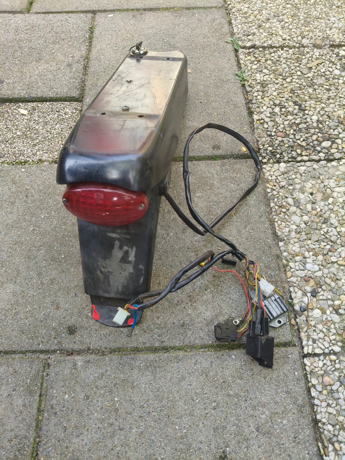 tomos achter spatbord+ kabelboom, contactslot etc, Ophalen of Verzenden, Gebruikt, Kap, Tomos