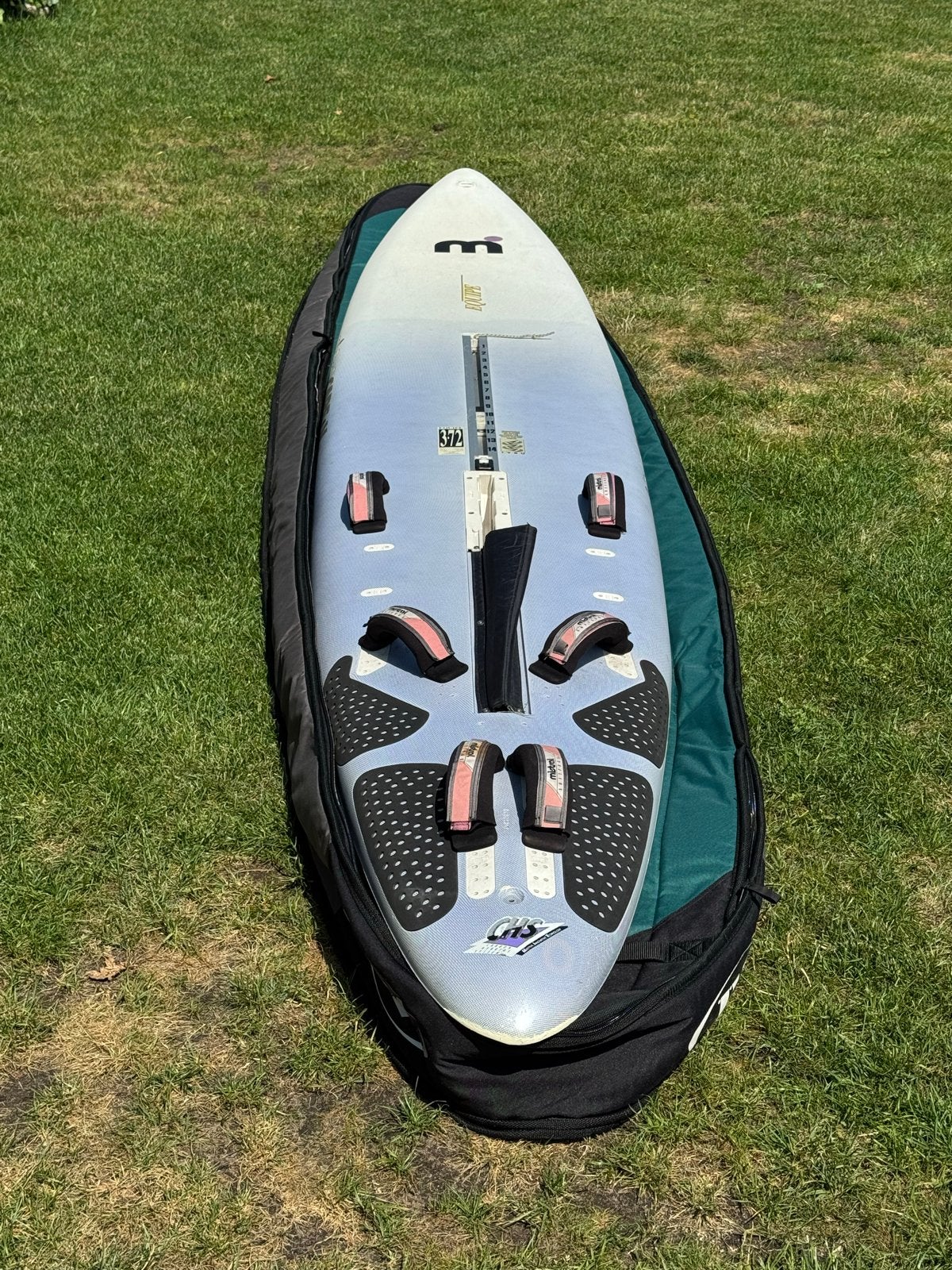 Mistral Equipe Carbon XR uitvoering incl boardbag, Ophalen, Met voetbanden, Mistral, Gebruikt
