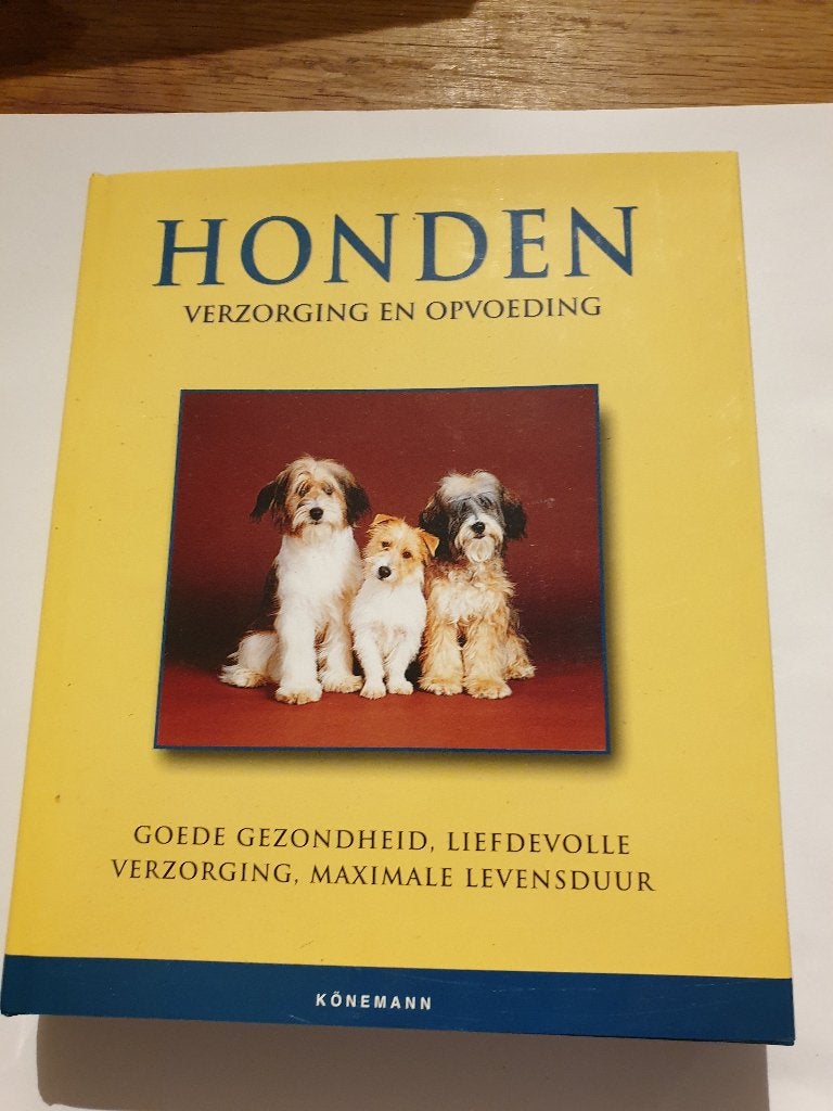 1681 honden verzorging en opvoeding, Verzenden, Zo goed als nieuw, Honden