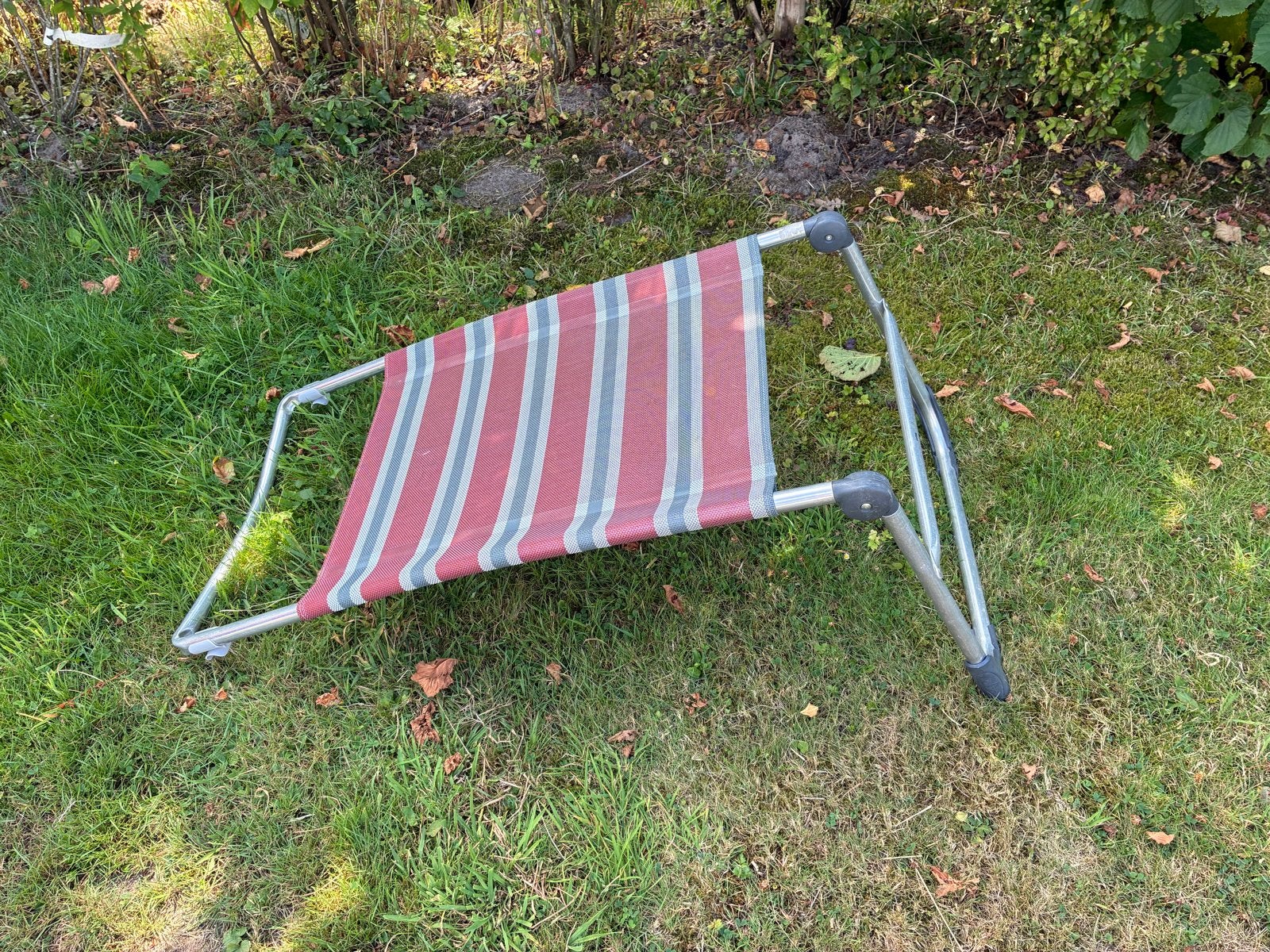 Opvouwbaar voetenbankje/ligstoel voor camping/strand, Ophalen of Verzenden, Gebruikt, Campingstoel