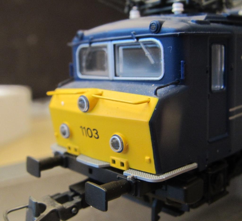 voor MäRKLIN H0: NS E-Loc 1103 botsneus digitaal +OVP Roco, Hobby en Vrije tijd, Modeltreinen | H0, Wisselstroom, Gebruikt, Locomotief
